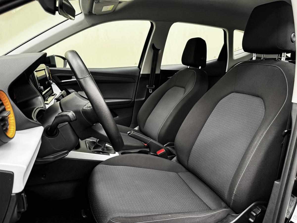 seat-arona-1-0-tsi-2025-gasolina-999cc