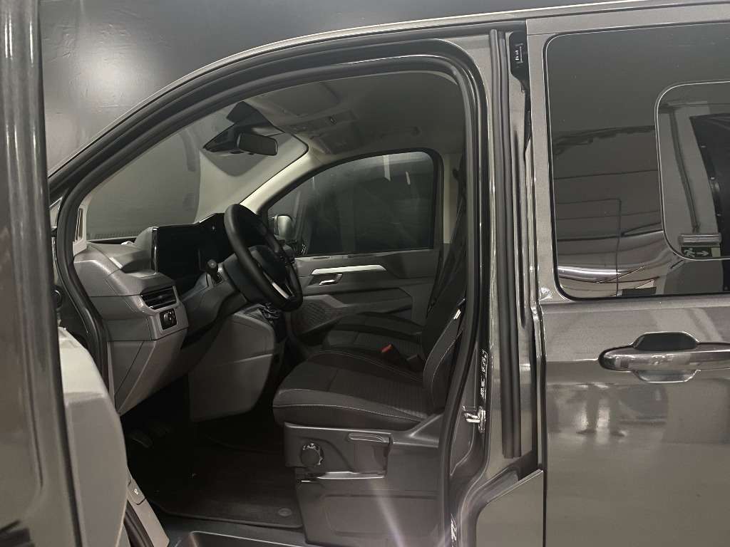volkswagen-caravelle-2025-diesel-1996cc