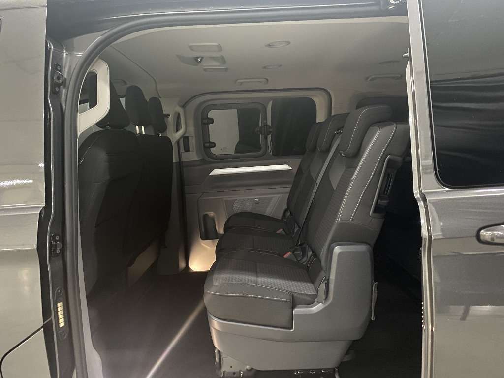 volkswagen-caravelle-2025-diesel-1996cc