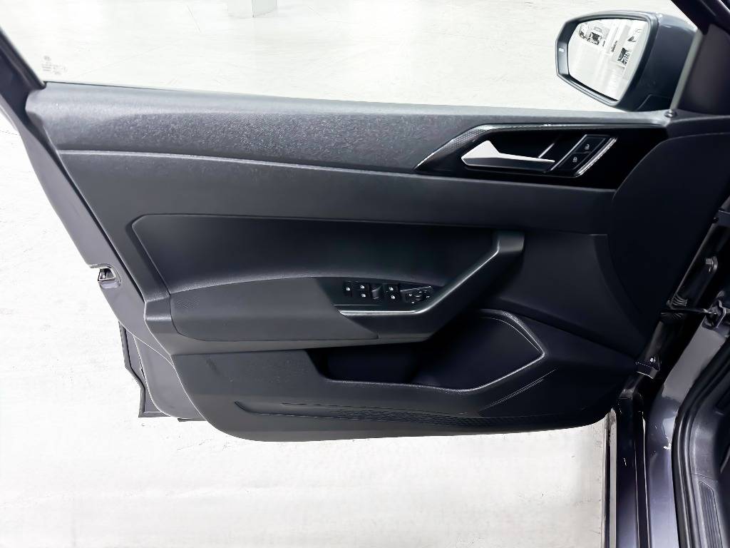 volkswagen-polo-2024-gasolina-999cc