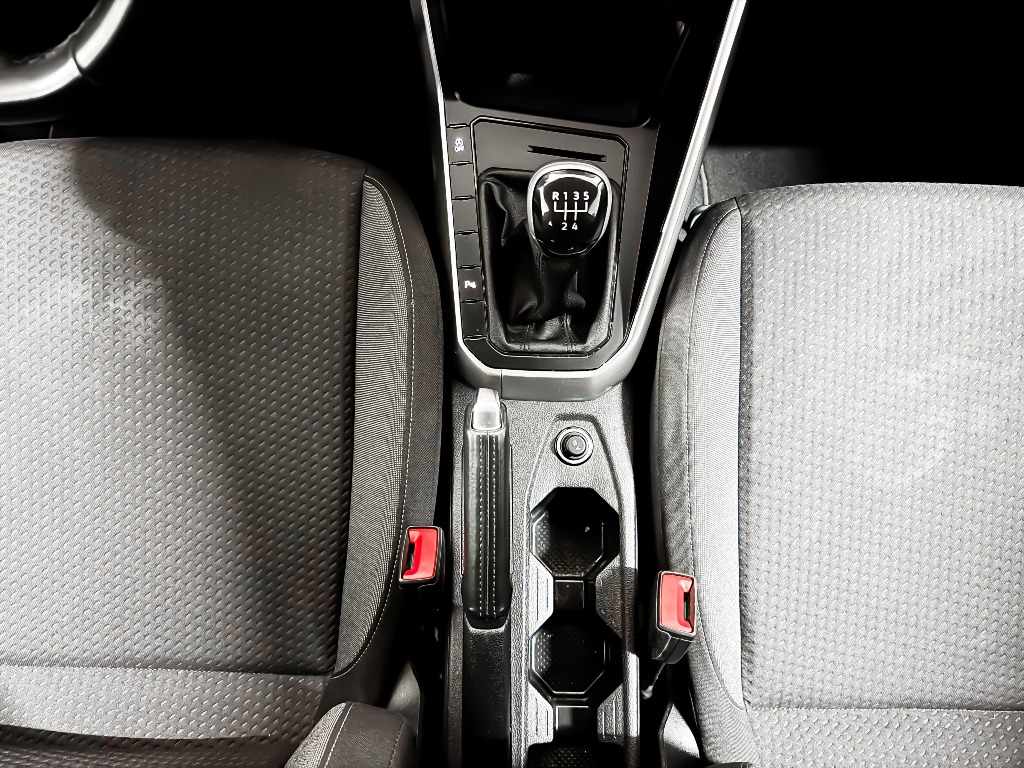 volkswagen-polo-2024-gasolina-999cc