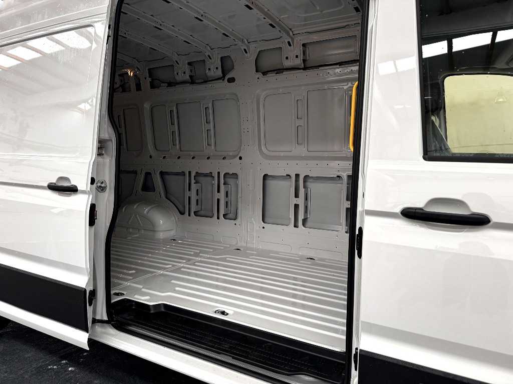 volkswagen-crafter-2026-diesel-1968cc