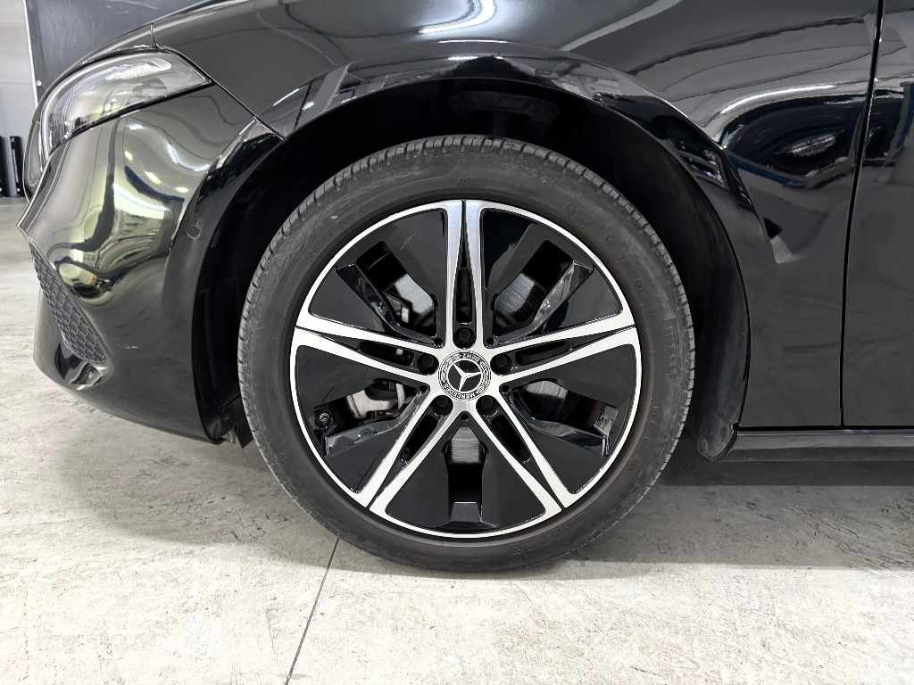 mercedes-benz-classe-a-2024-hibrido-a-gasolina-1332cc
