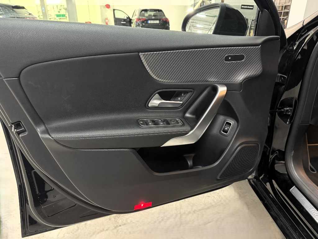 mercedes-benz-classe-a-2024-hibrido-a-gasolina-1332cc