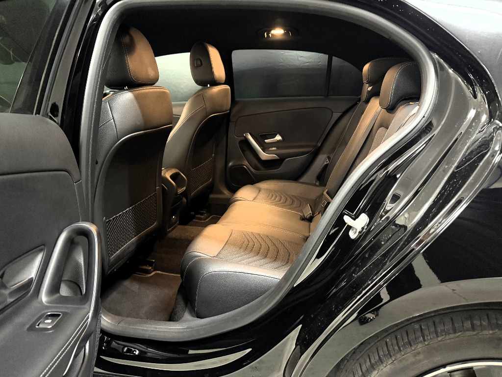 mercedes-benz-classe-a-2024-hibrido-a-gasolina-1332cc
