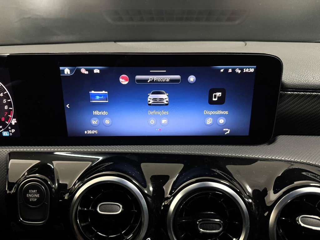 mercedes-benz-classe-a-2024-hibrido-a-gasolina-1332cc