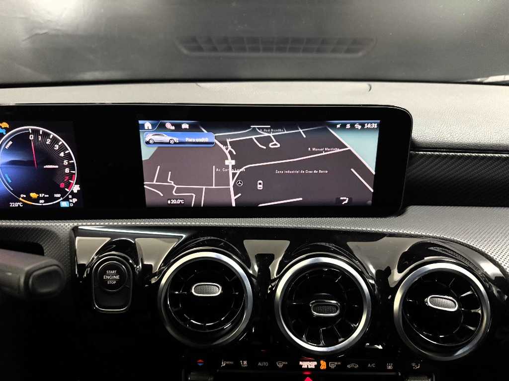 mercedes-benz-classe-a-2024-hibrido-a-gasolina-1332cc