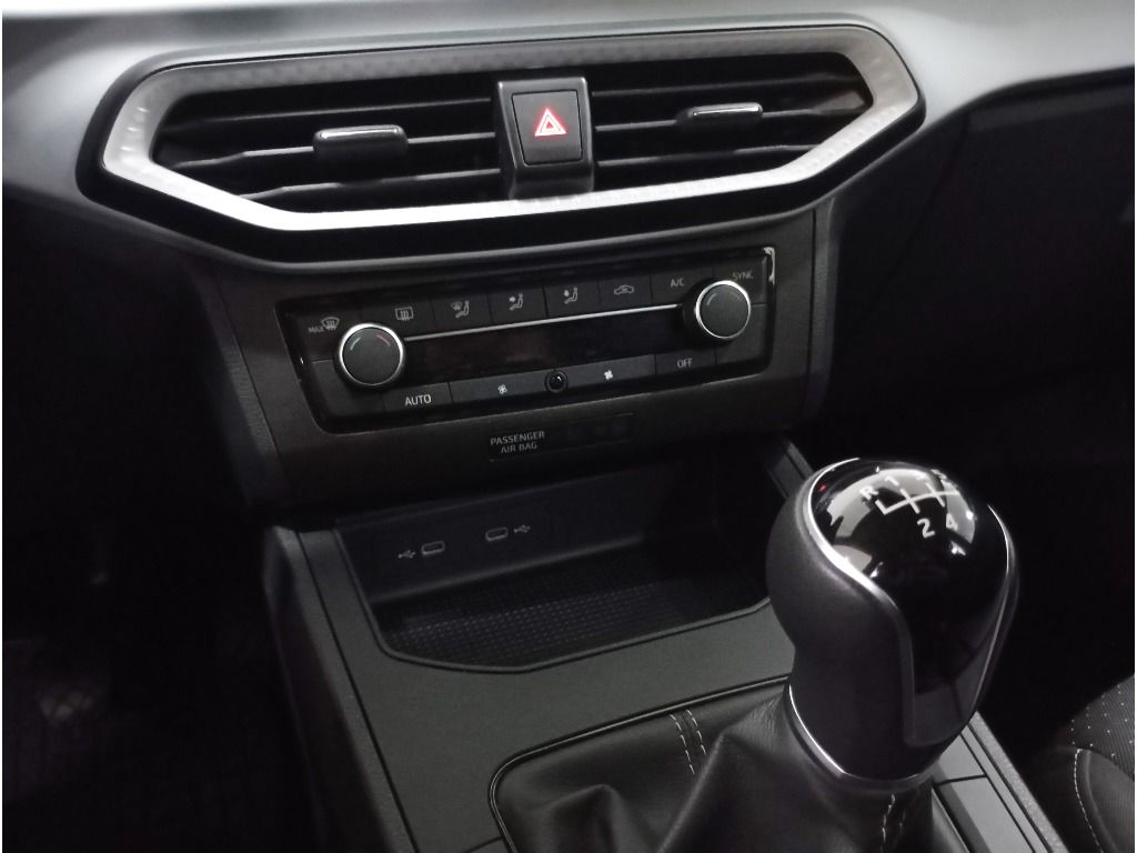 seat-ibiza-2024-gasolina-999cc