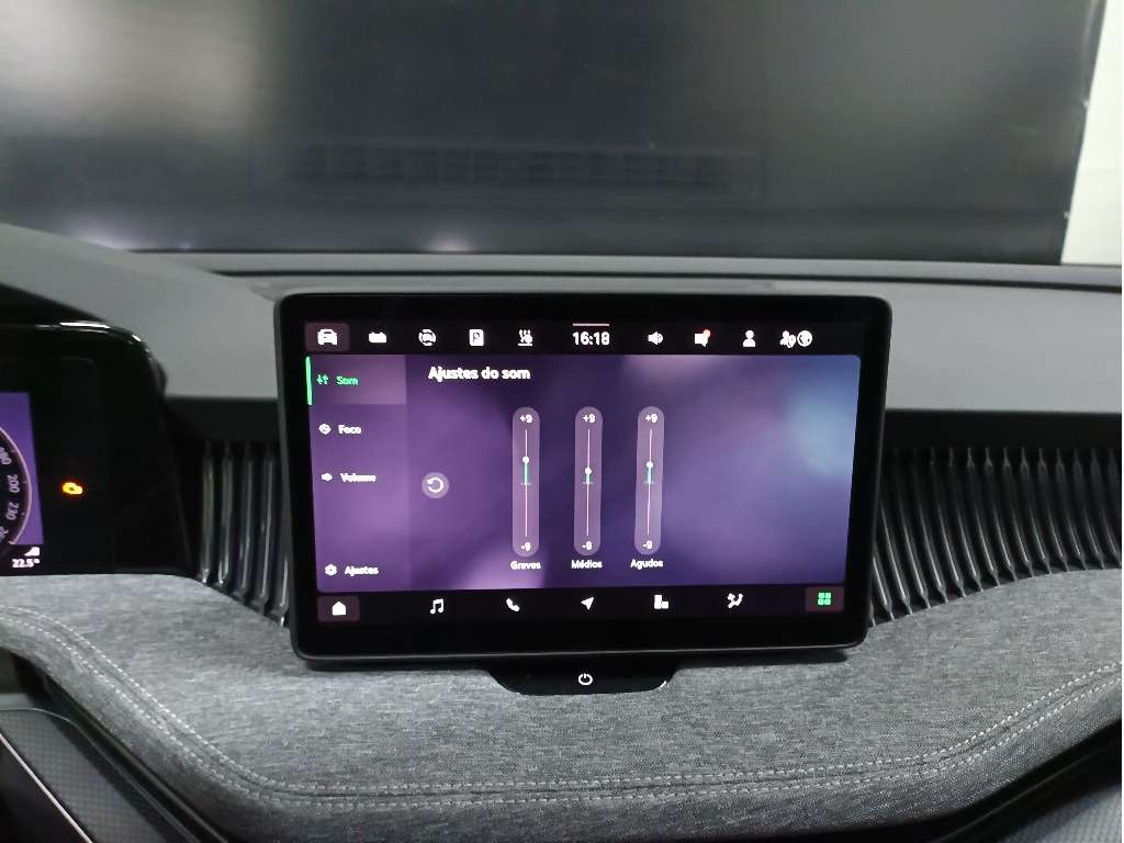 skoda-superb-2025-hibrido-1498cc