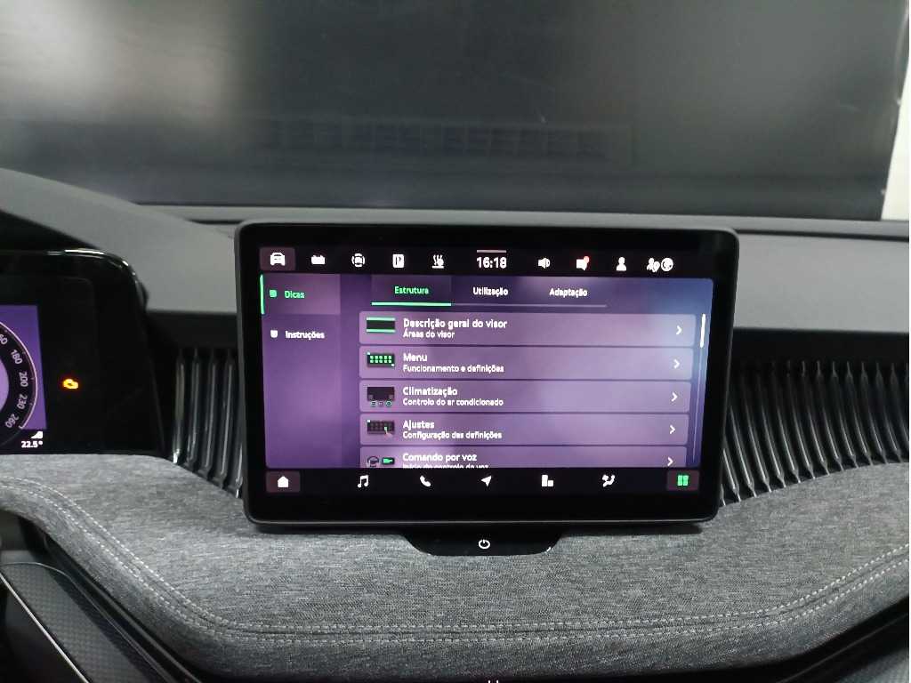 skoda-superb-2025-hibrido-1498cc