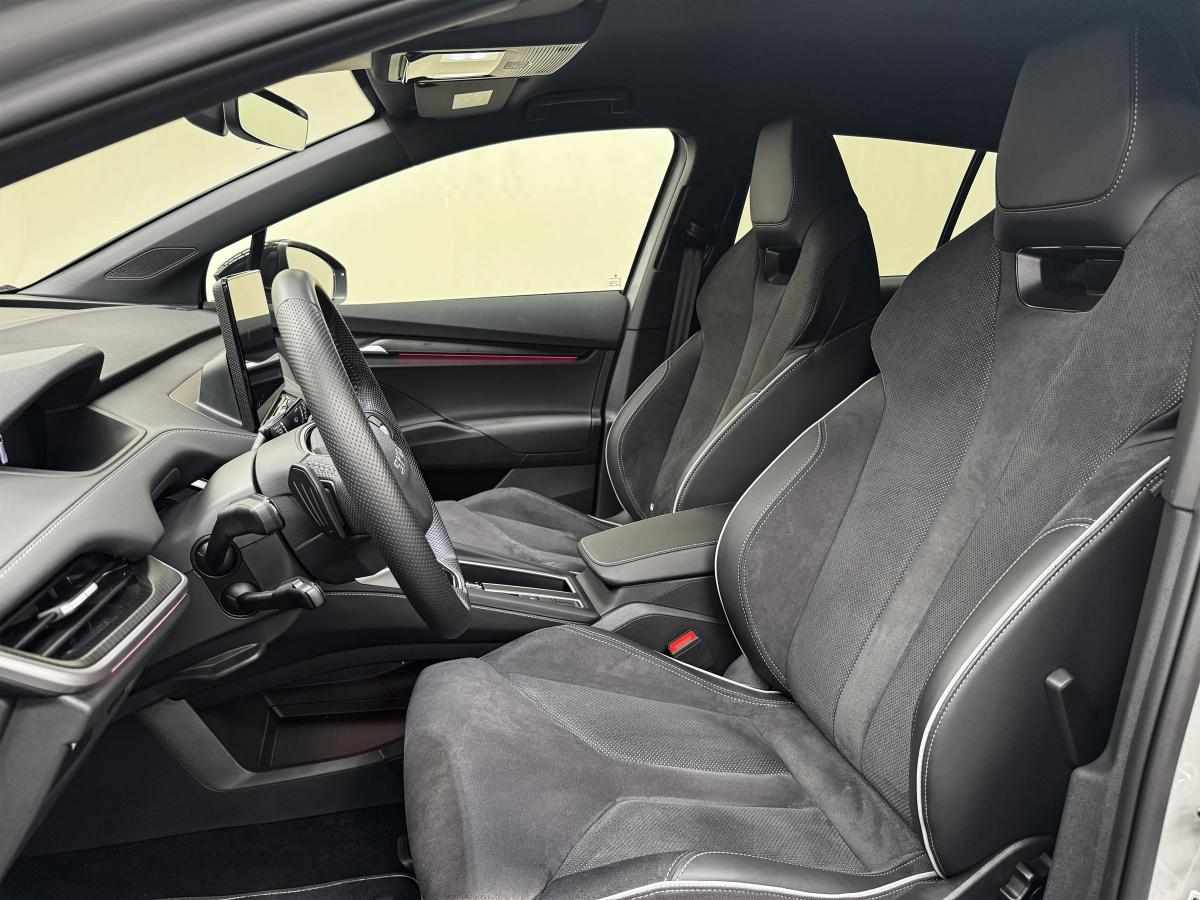 skoda-elroq-85-82-kwh-2026-eletrico