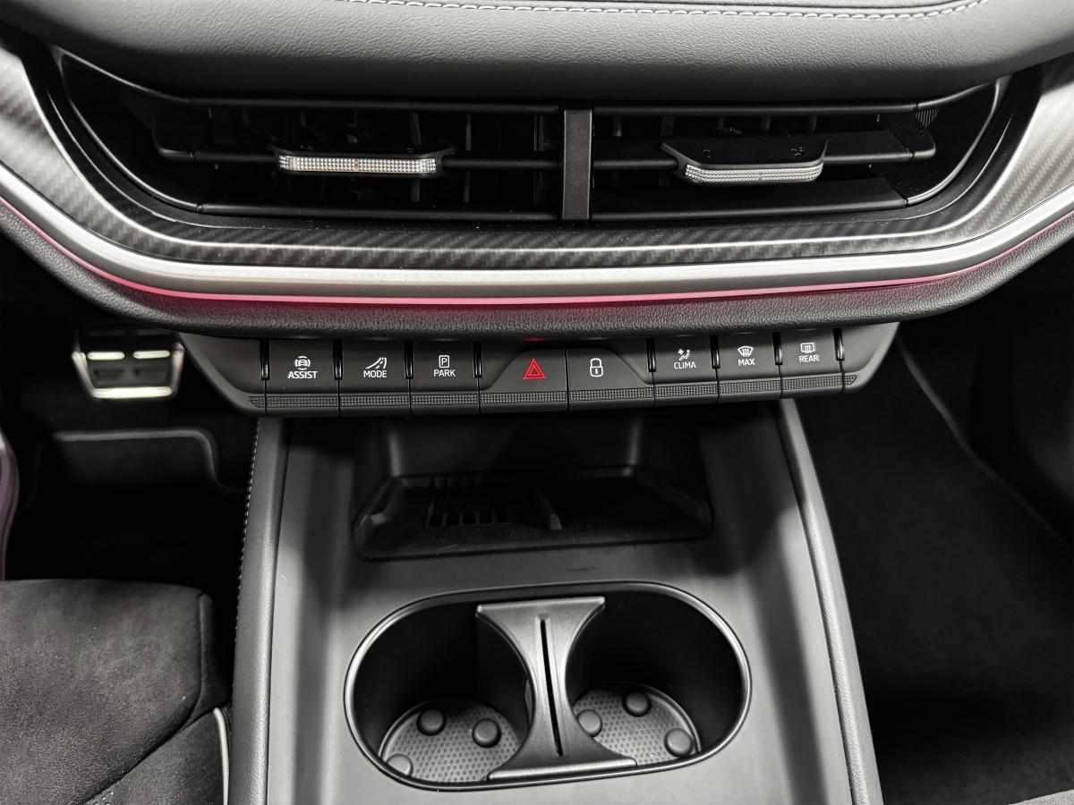 skoda-elroq-85-82-kwh-2026-eletrico