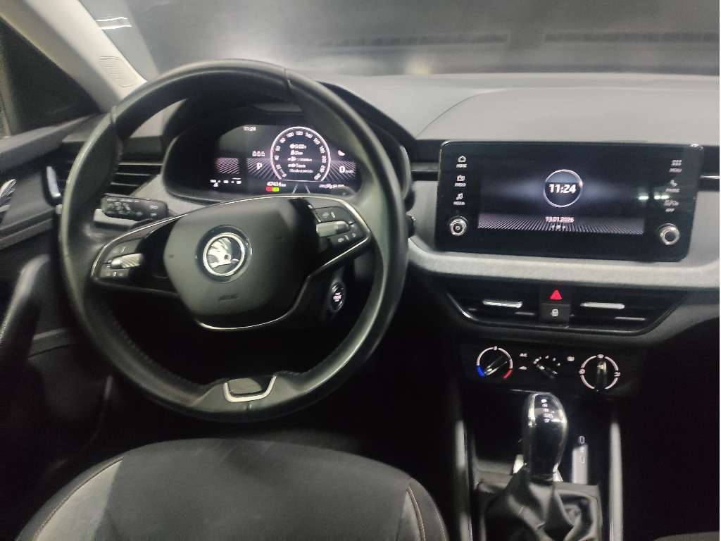 skoda-scala-2024-gasolina-999cc