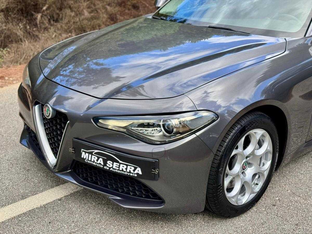 alfa-romeo-giulia-2018-diesel-2143cc