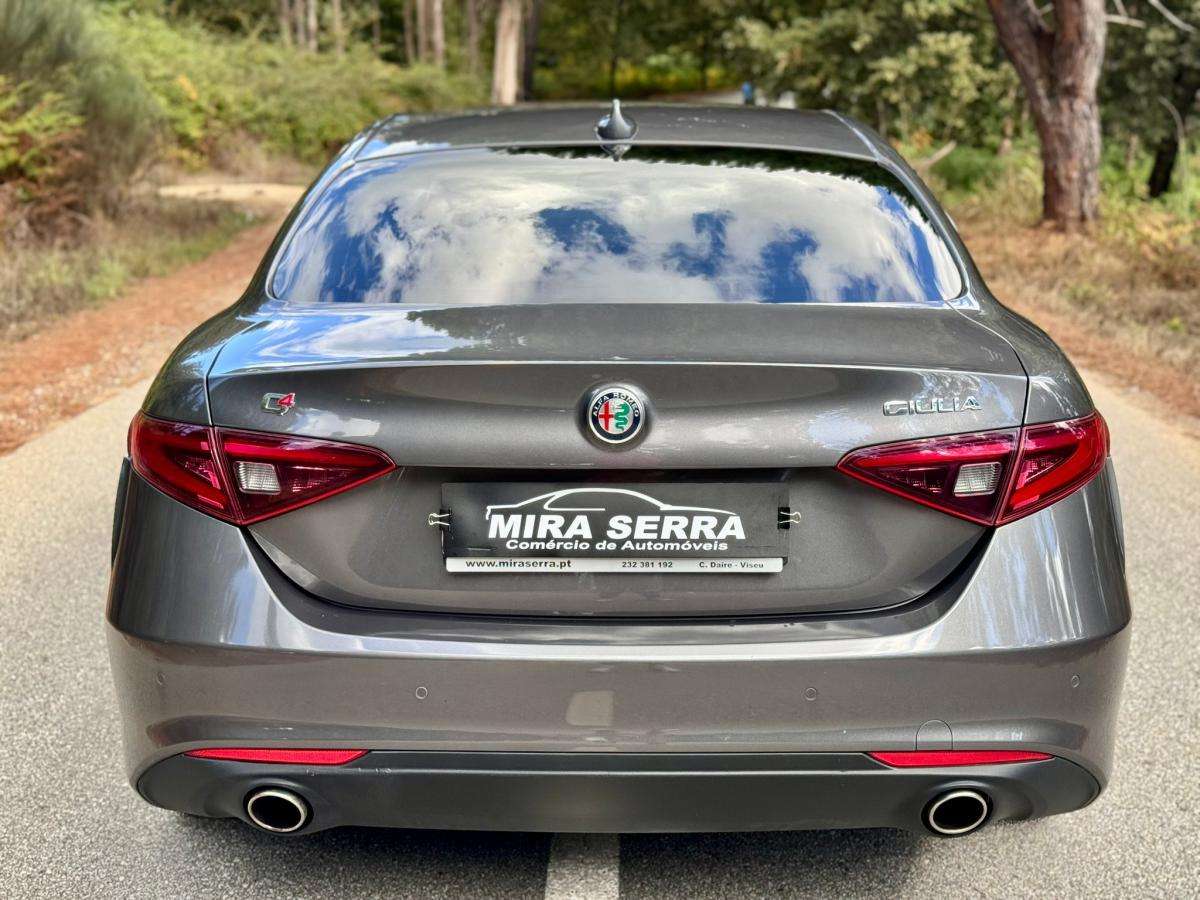 alfa-romeo-giulia-2018-diesel-2143cc
