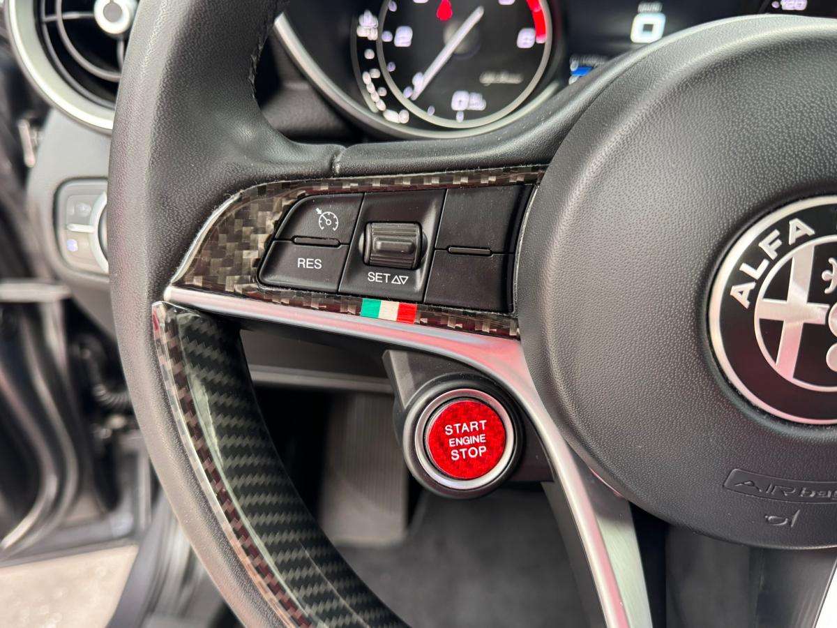 alfa-romeo-giulia-2018-diesel-2143cc