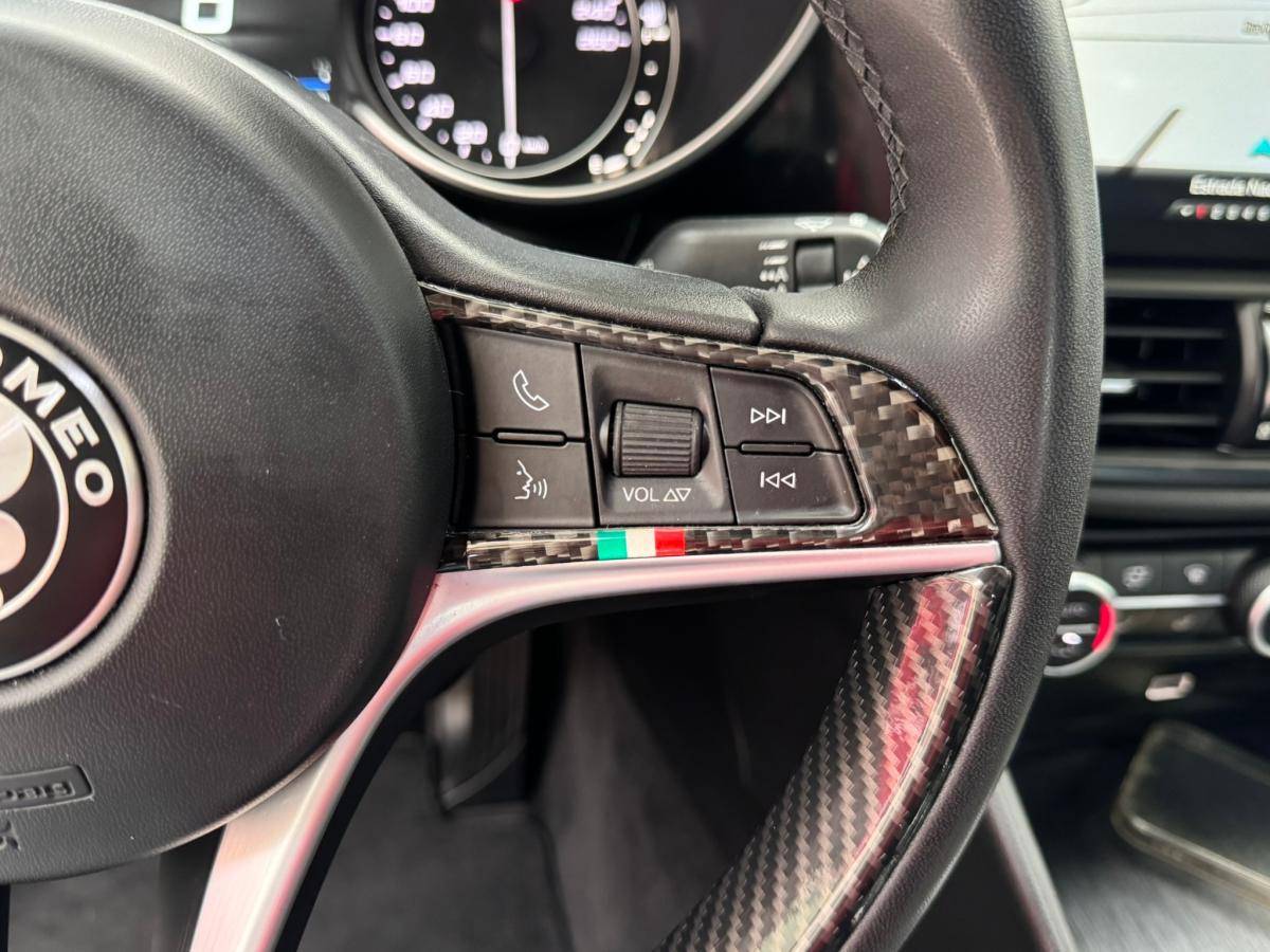alfa-romeo-giulia-2018-diesel-2143cc