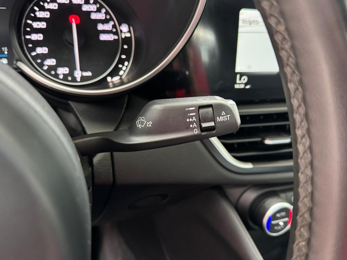 alfa-romeo-giulia-2018-diesel-2143cc