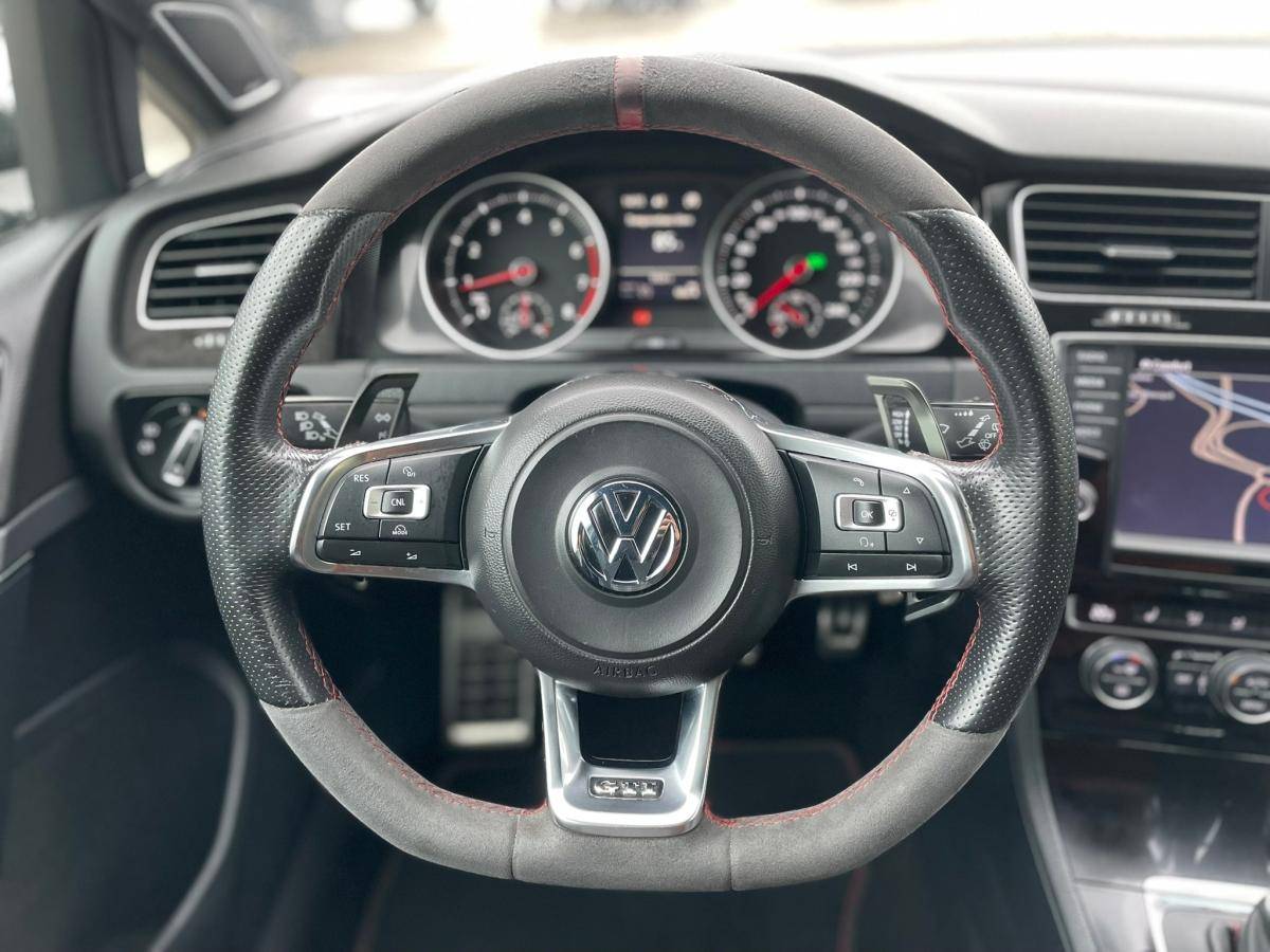 volkswagen-golf-2015-gasolina-1984cc