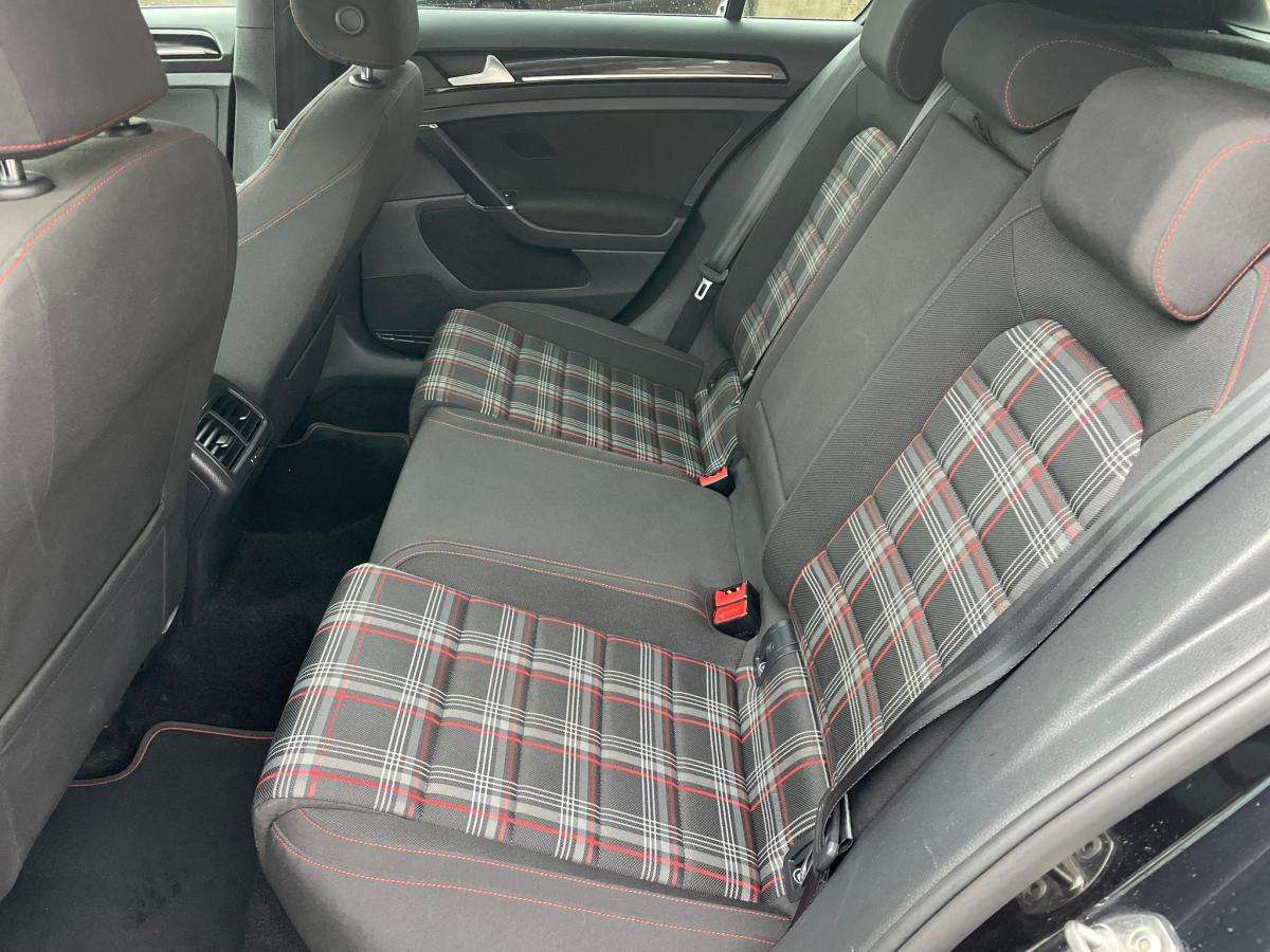 volkswagen-golf-2015-gasolina-1984cc
