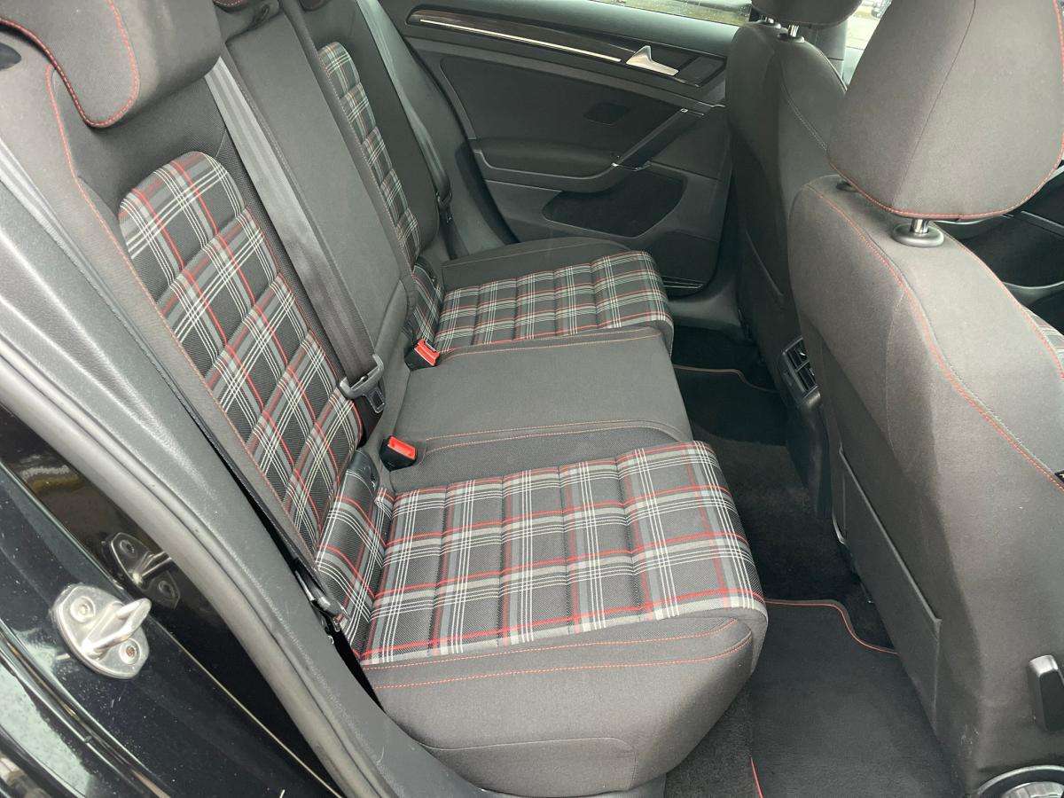 volkswagen-golf-2015-gasolina-1984cc