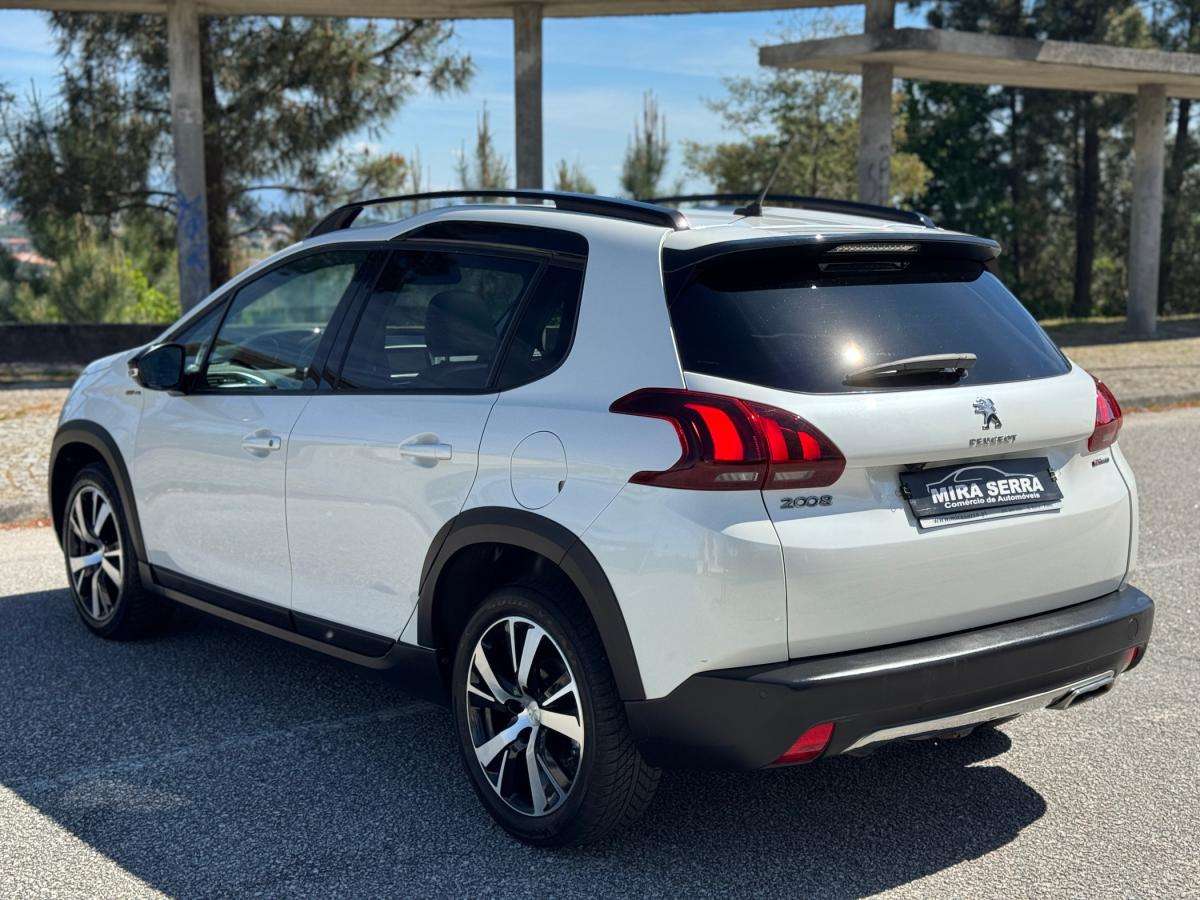 peugeot-2008-2018-gasolina-1199cc