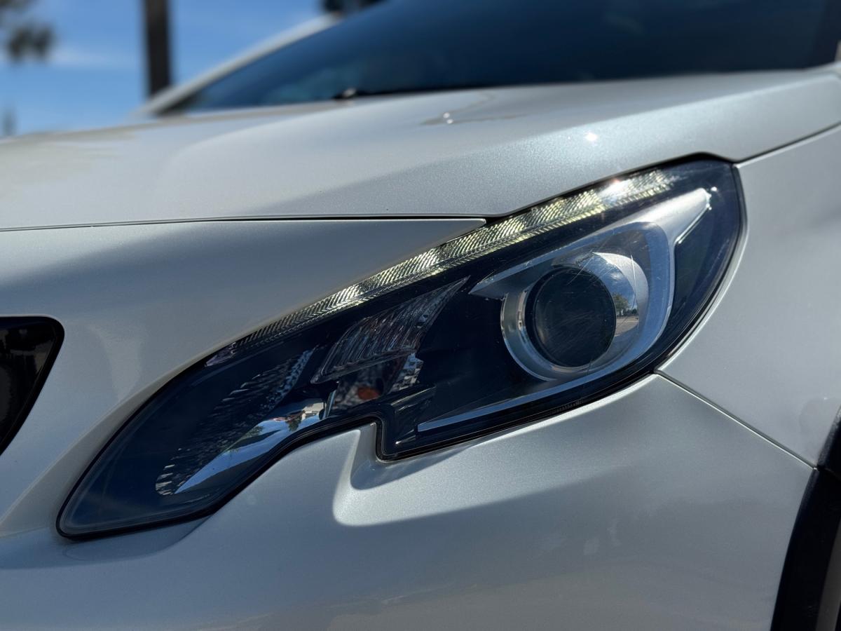 peugeot-2008-2018-gasolina-1199cc