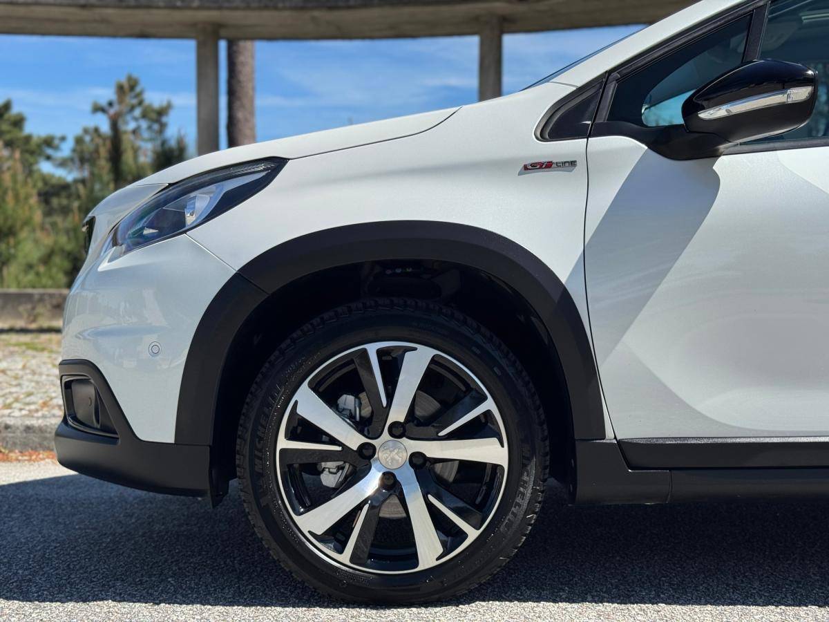 peugeot-2008-2018-gasolina-1199cc