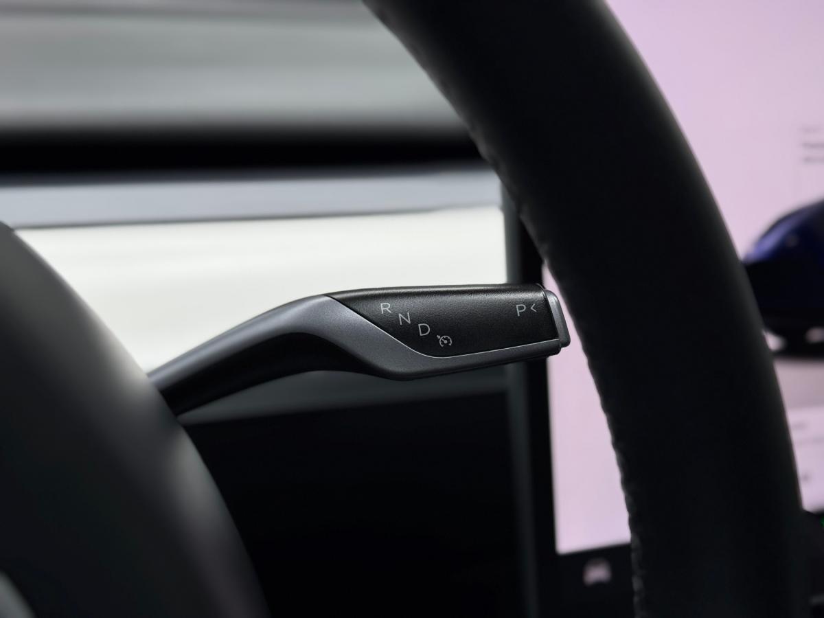 tesla-model-y-2023-eletrico-0cc