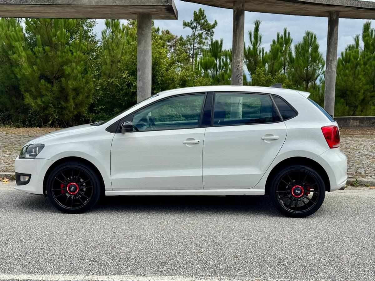 volkswagen-polo-2011-diesel-1598cc