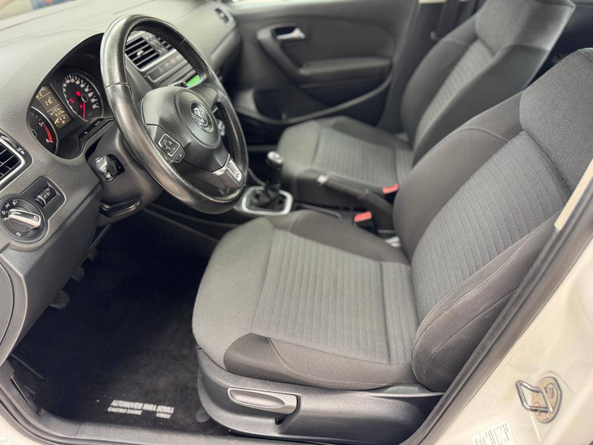volkswagen-polo-2011-diesel-1598cc