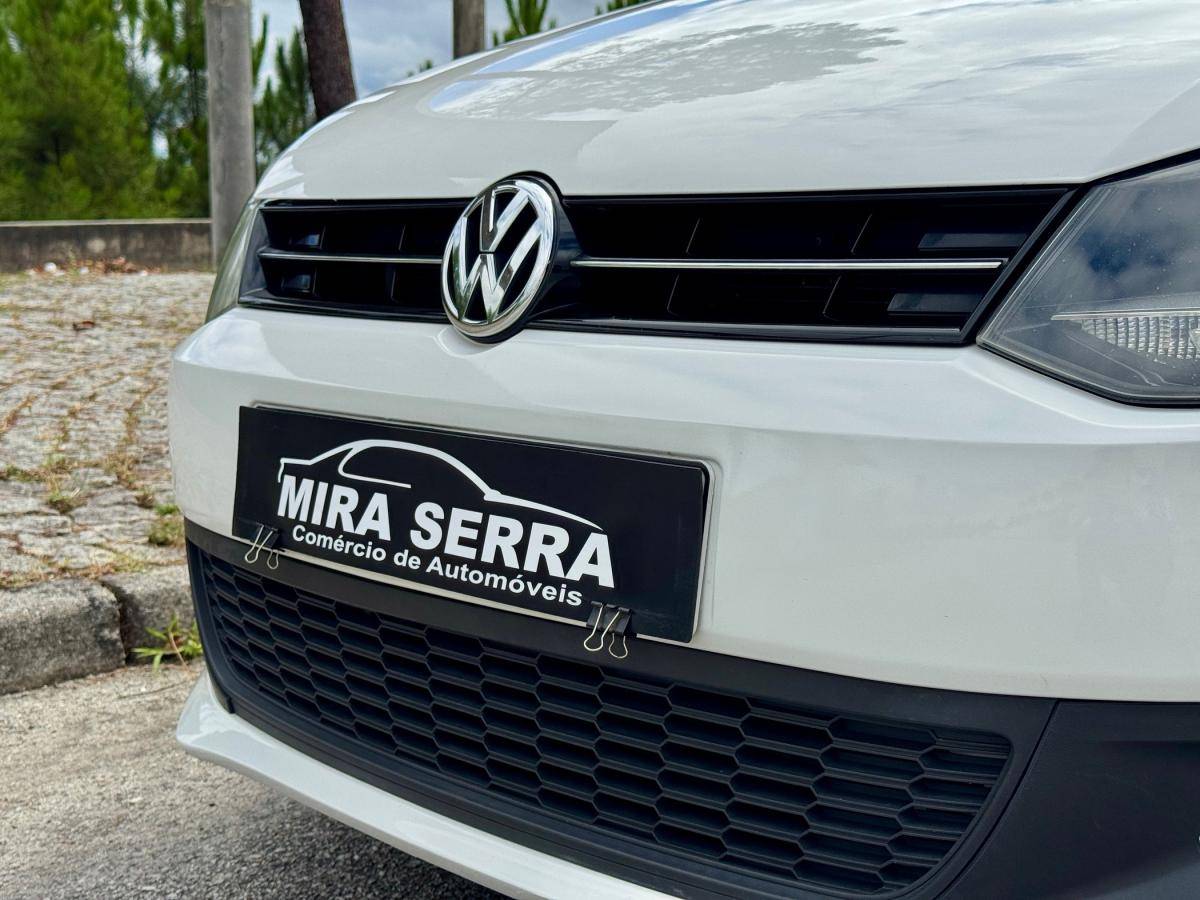volkswagen-polo-2011-diesel-1598cc