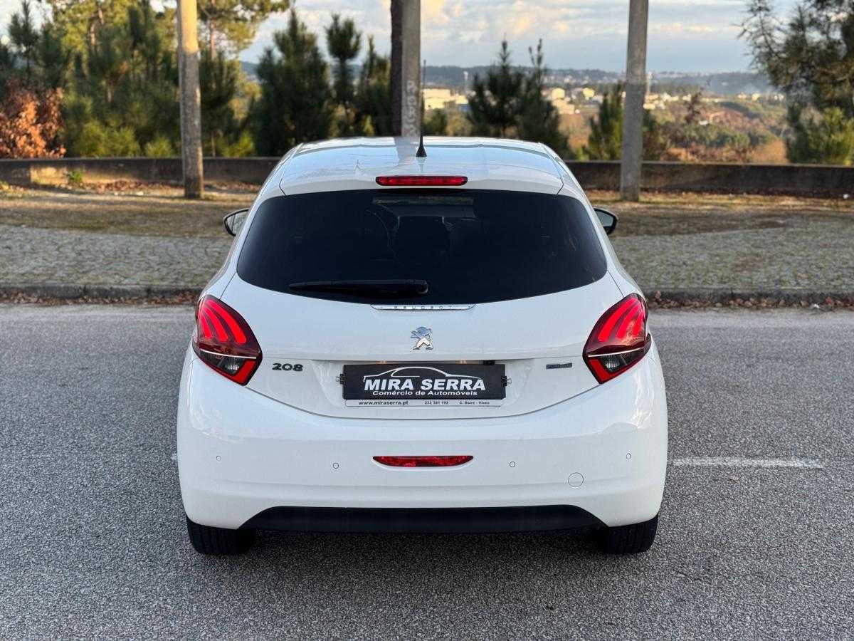 peugeot-208-2017-gasolina-1199cc