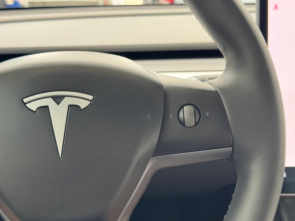 tesla-model-y-2024-eletrico-0cc