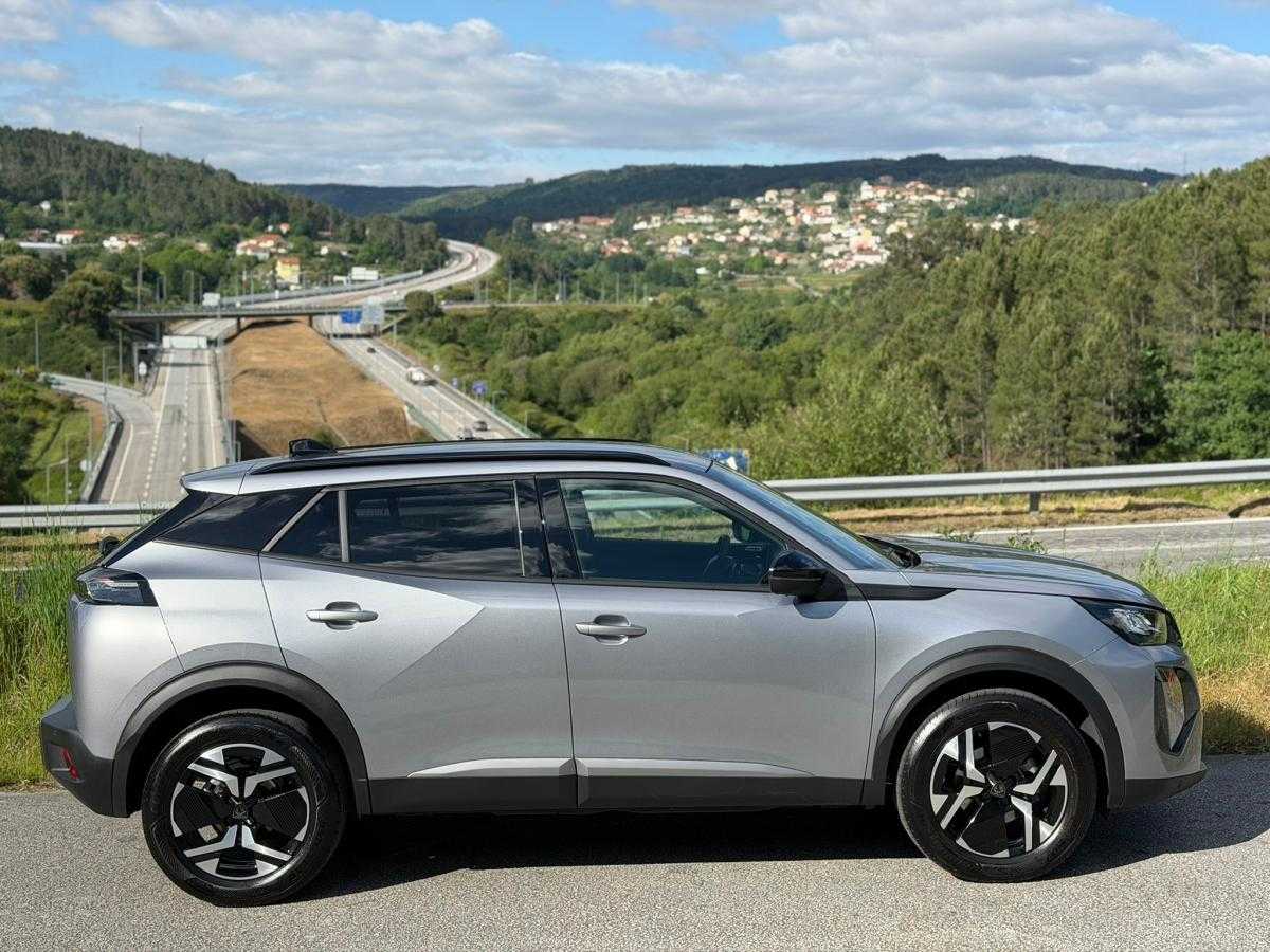 peugeot-2008-2024-gasolina-1199cc