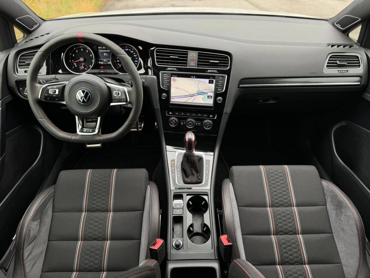 volkswagen-golf-2016-gasolina-1984cc
