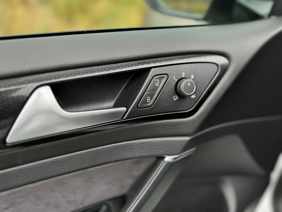 volkswagen-golf-2016-gasolina-1984cc