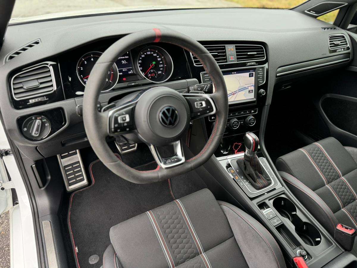 volkswagen-golf-2016-gasolina-1984cc