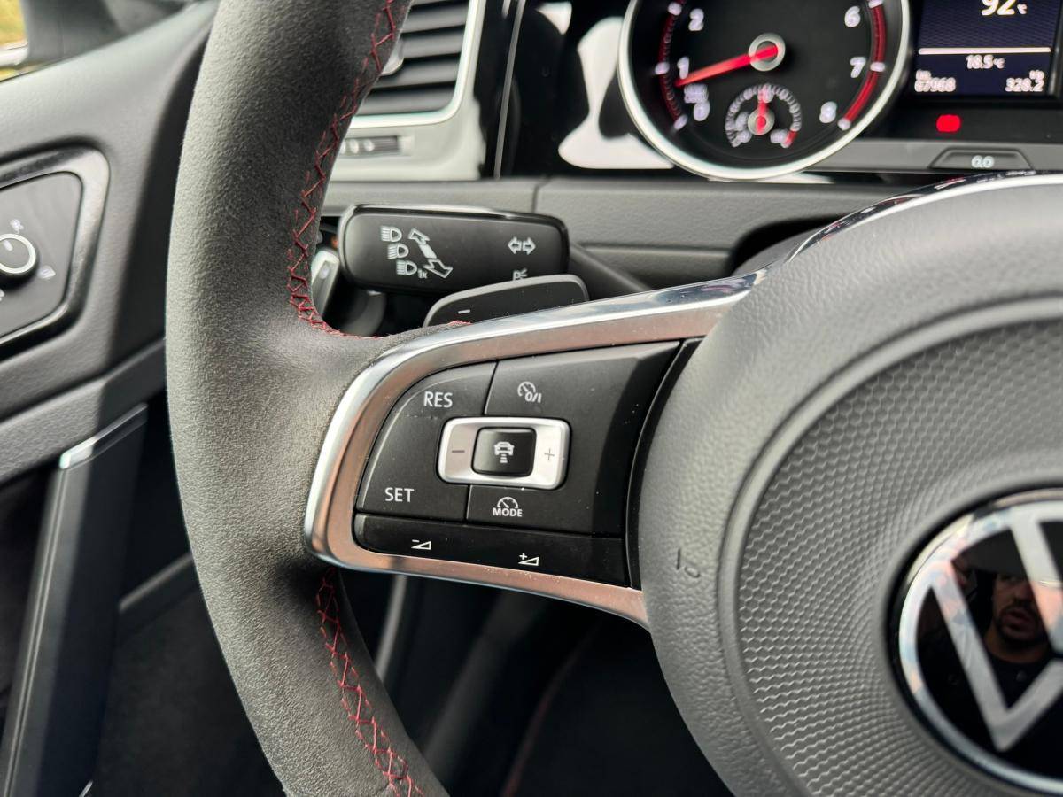 volkswagen-golf-2016-gasolina-1984cc