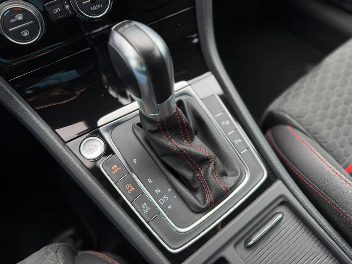 volkswagen-golf-2017-gasolina-1984cc