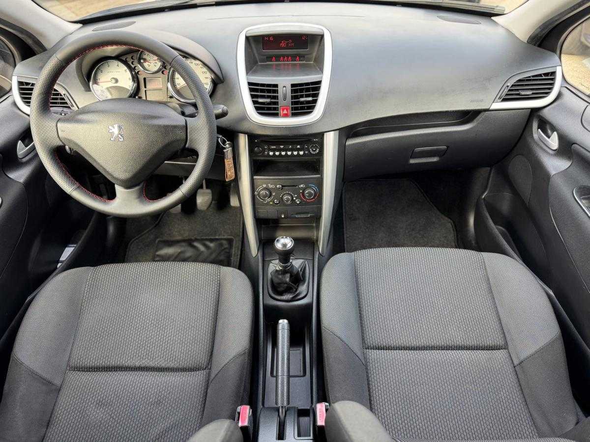 peugeot-207-2011-gasolina-1397cc