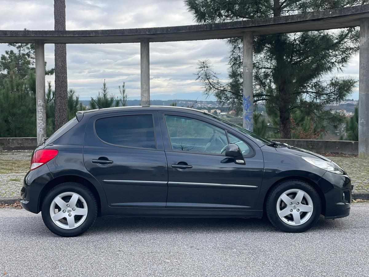 peugeot-207-2011-gasolina-1397cc