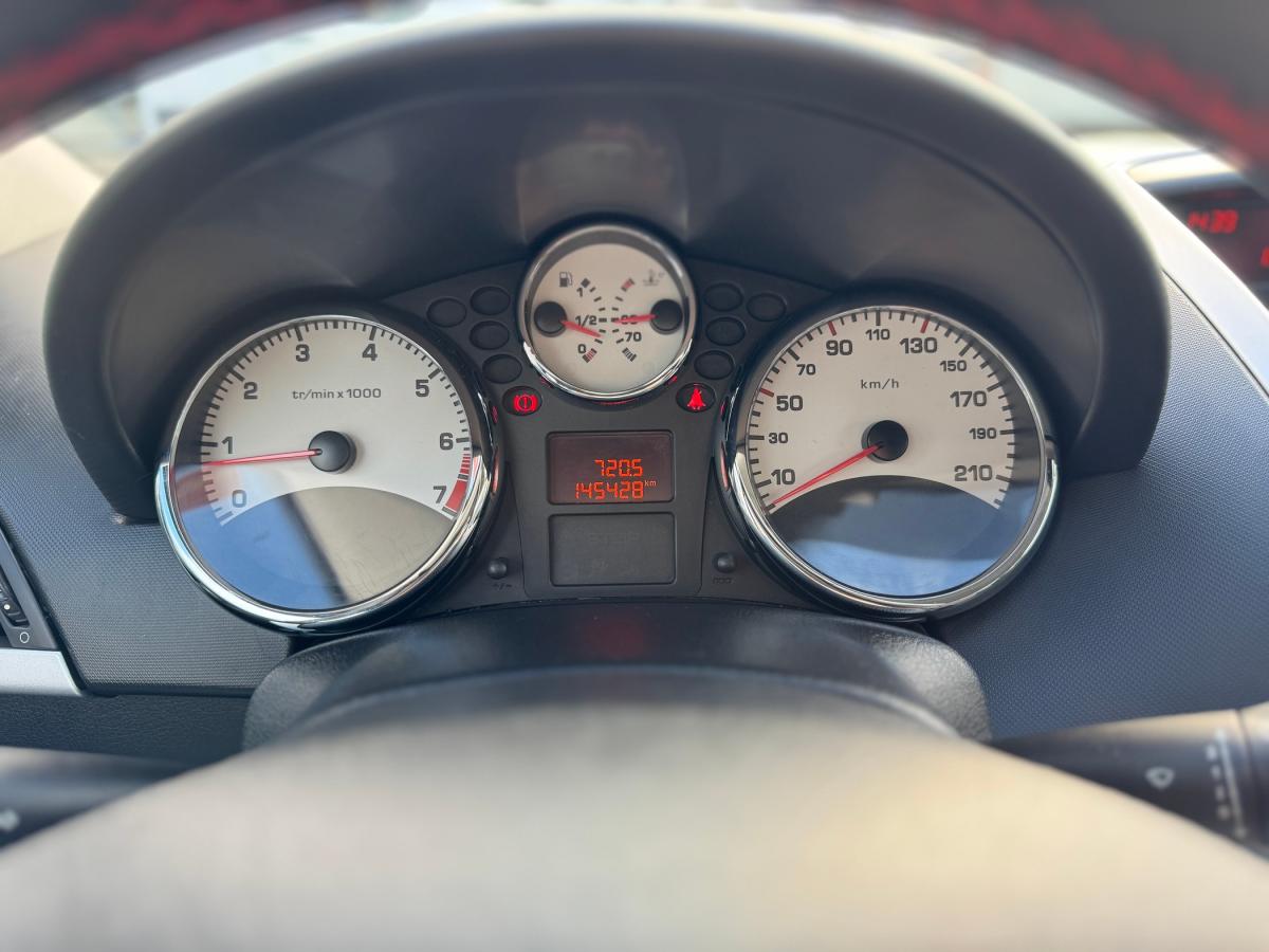 peugeot-207-2011-gasolina-1397cc