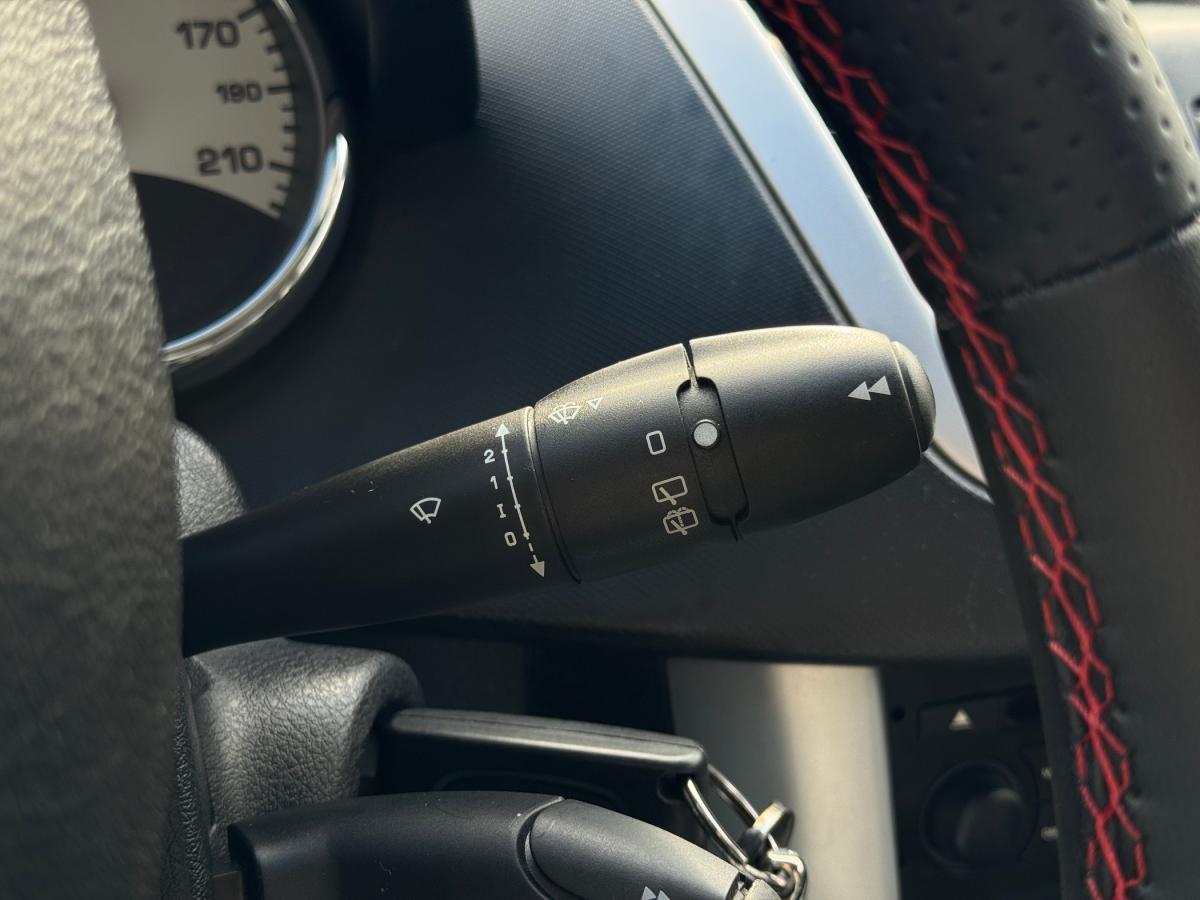 peugeot-207-2011-gasolina-1397cc