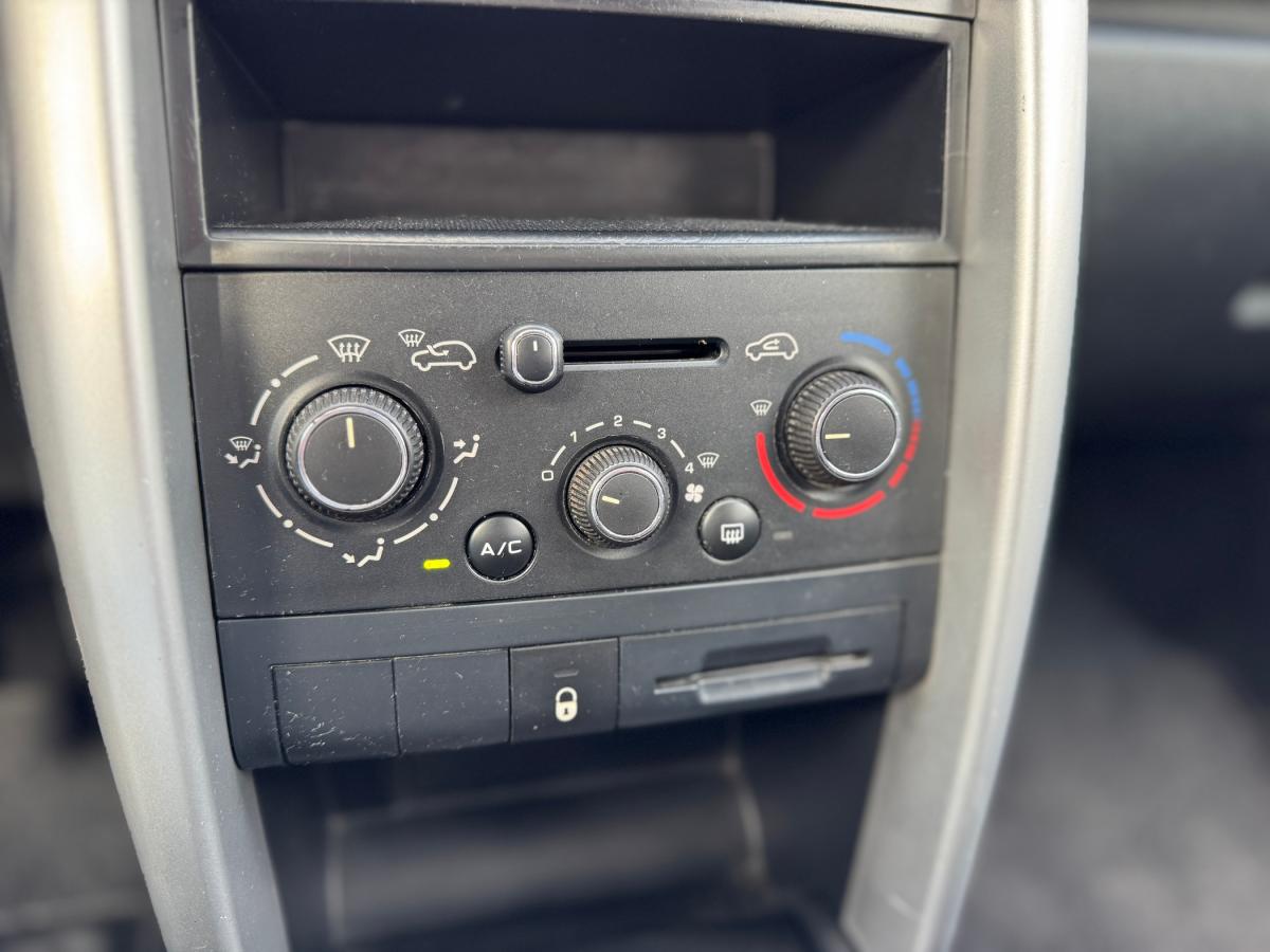 peugeot-207-2011-gasolina-1397cc