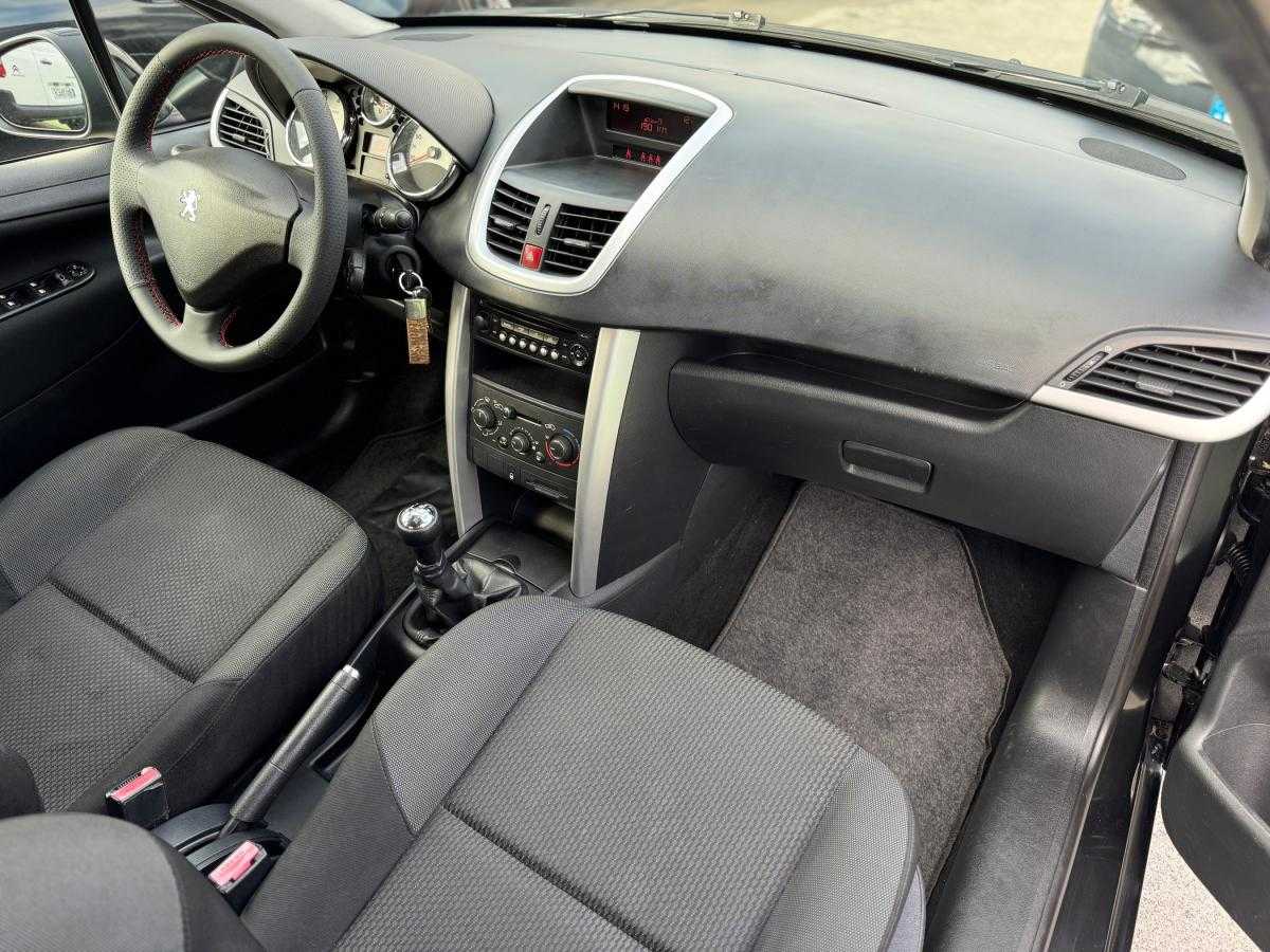 peugeot-207-2011-gasolina-1397cc