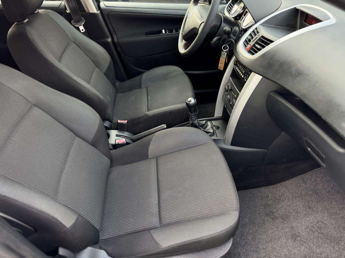 peugeot-207-2011-gasolina-1397cc