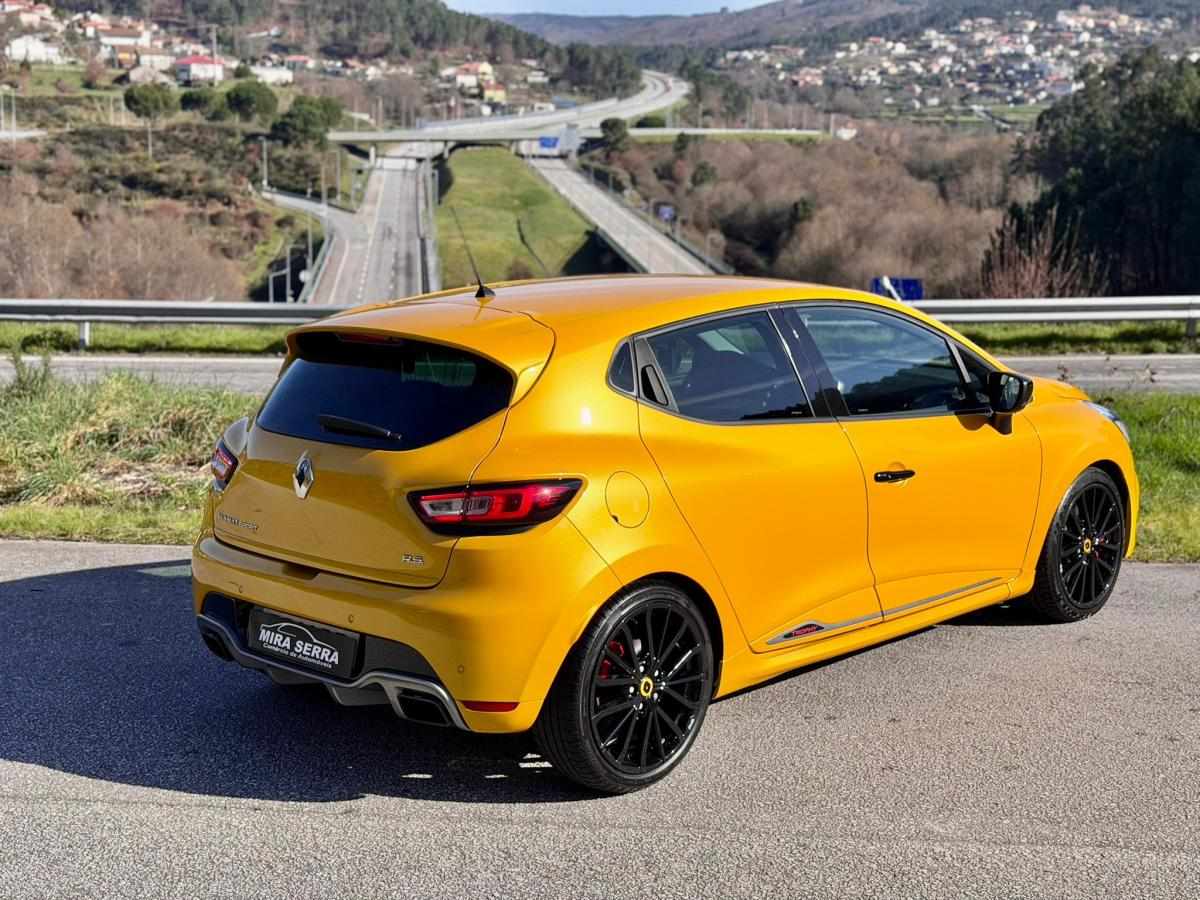 renault-clio-2017-gasolina-1618cc