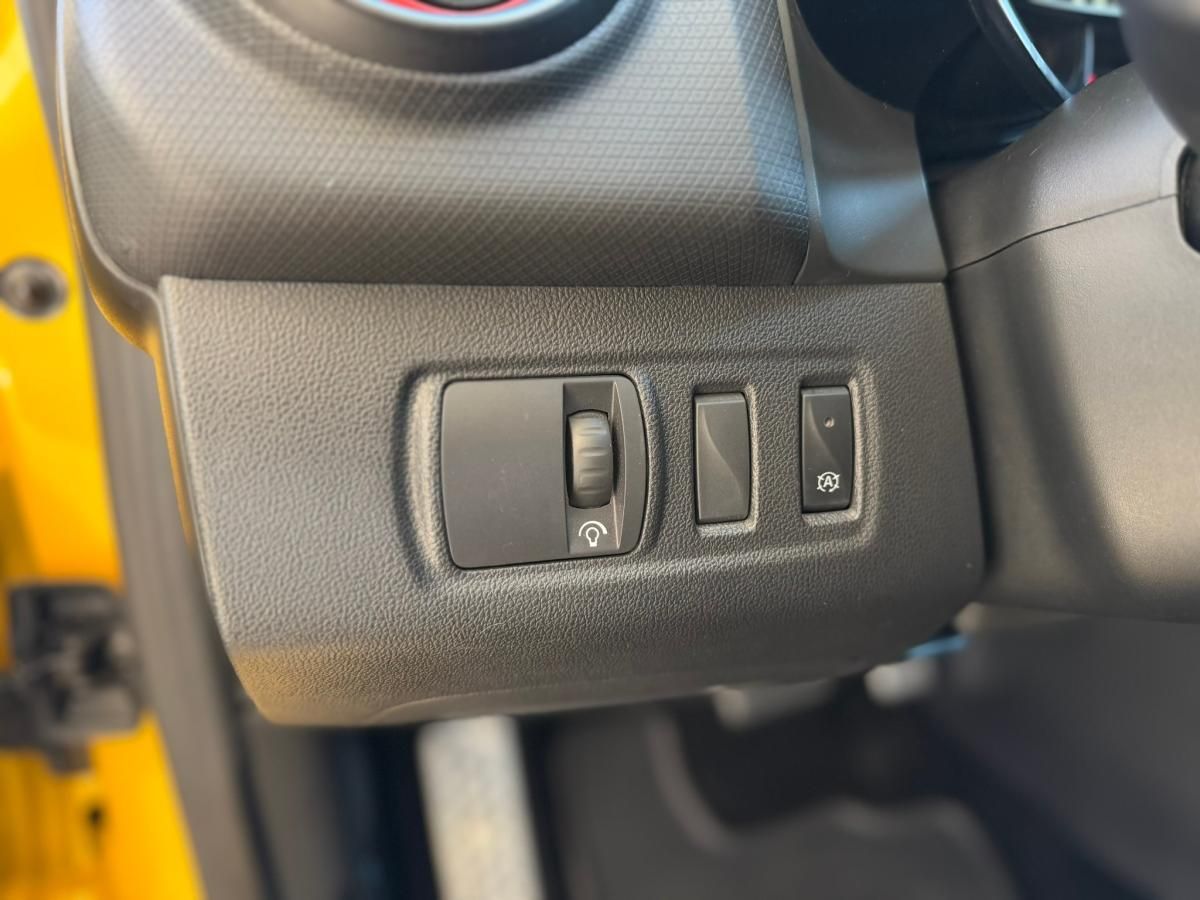 renault-clio-2017-gasolina-1618cc