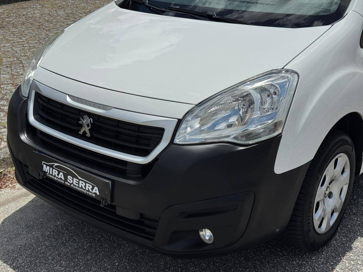 peugeot-partner-2018-diesel-1560cc